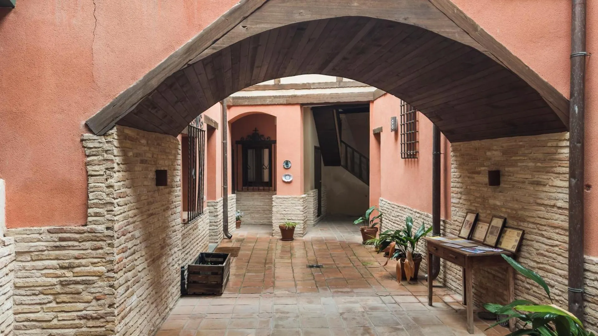 Apartamento Pozo Amargo Junto A La Catedral By Toledo Ap 0*,  Španělsko